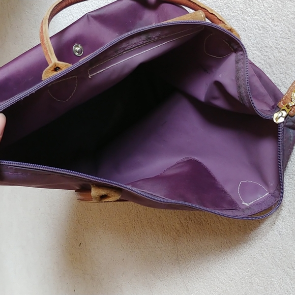 Medium Longchamp shoulder bag in plum - Picture 7 of 13